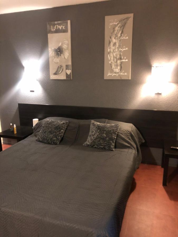 Appartement Les Hameaux Arles Exterior photo